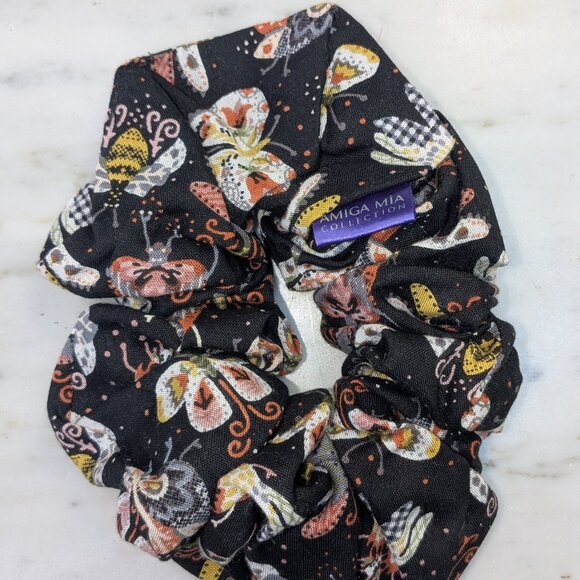 Large boho cotton scrunchie hand crafted - Picture 1 of 6